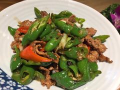 湖南小炒肉-小六汤包(亚欧店)