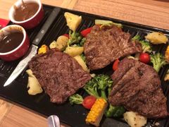 -必胜客(WOW象山涌金广场店)