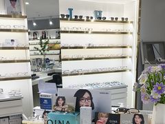 -视野联行眼镜蔡司·依视路官方授权店(顺城店)