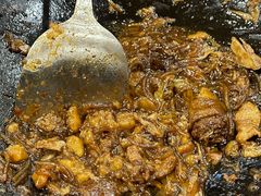 -粘豆包柴火铁锅炖
