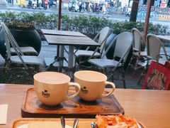 露天位-Peet's Coffee皮爷咖啡(大学路店)