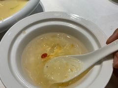 银耳雪燕炖桃胶-彩虹之约•淮扬家宴(亚运村店)
