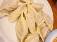 猪肉脆藕水饺-客临百思德·东北特色馆(龙湖时代天街店)