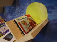 -钟书阁(松江泰晤士小镇店)