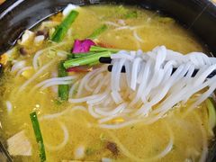 -桥香园过桥米线(国贸店)