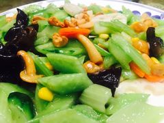 -香滨园骨架王(民生路店)