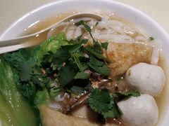 江河鱼仔鱼片鱼丸汤粉-龙记烧腊茶餐厅(常德路店)