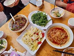 -柏合黄记豆腐皮饭店