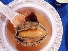 羊肚菌炖鲜鲍-麟1929(外滩店)