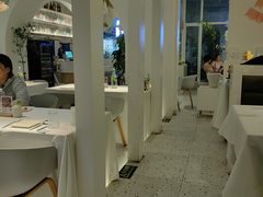 -春树下·树屋花房西餐厅(罍街AS1980店)