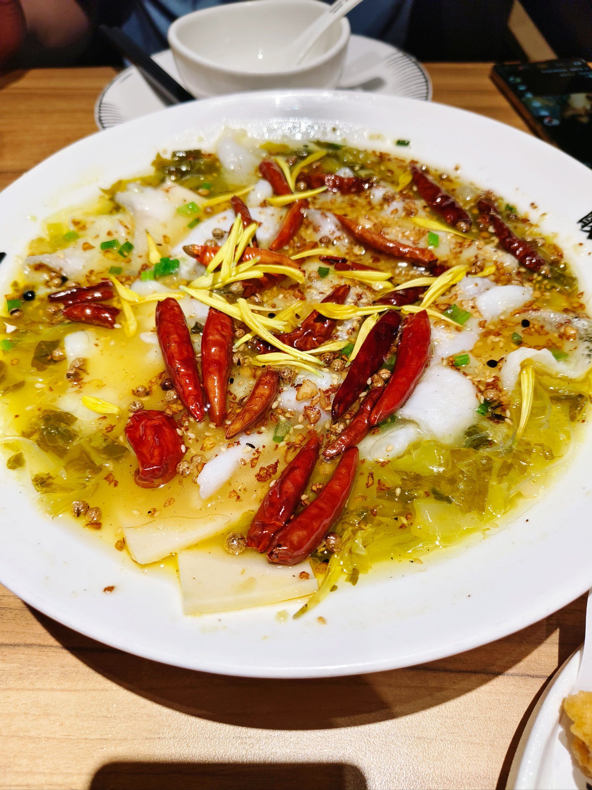 道道都下饭！鱼你在一起酸菜鱼在快餐红海中脱颖而出