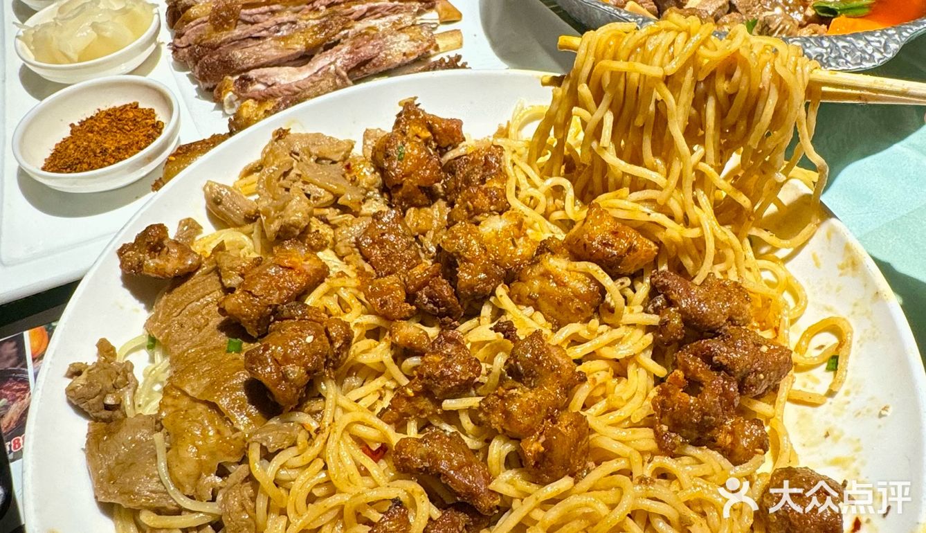 来武汉！记住这个位置！在武汉说想吃羊肉！