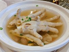 -景月阁空中食府(希尔顿酒店)