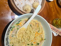 -李犟大爆鳝面·手工蟹黄包(湖滨西湖店)