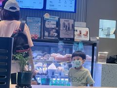 -LAVAZZA拉瓦萨咖啡(中航城君尚购物中心店)