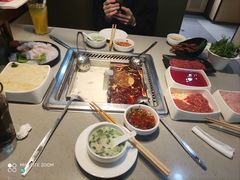 -海底捞火锅(杭州滨江九宜城店)