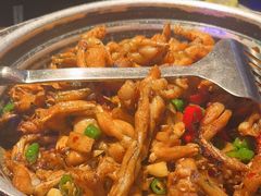-蛙小侠·沸腾砂锅牛蛙(增城东汇城店)