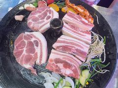 -豚豚家돈돈가韩国锅盖烤肉(新北万达店)