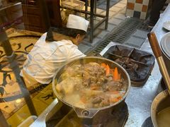 -清真·玛丽亚新疆菜主题餐厅(浙江中路店)