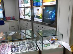 -同仁验光配镜(中心店)