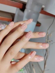 -瞧·享轻奢美甲美睫