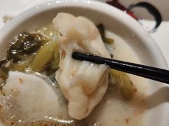 -江渔儿酸菜鱼·拔草餐厅(虎门君乐汇店)