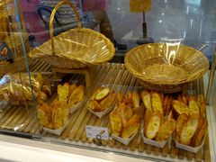 -PARIS BAGUETTE巴黎贝甜(周浦万达店)