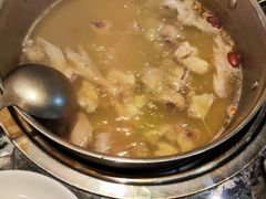 -一席地·本地鸡窝·杭帮鸡火锅(萧山银隆百货店)