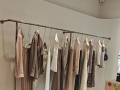 -Her Sight设计师女装集合店(静安华山路店)