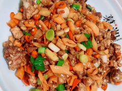 坛子椒炒鸡-慕湘精致湖南菜(水贝店)