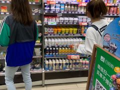 -全家便利店(沪南公路店)