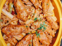 -多嘴超级肉蟹煲(中街恒隆故宫店)