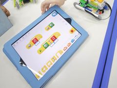 -百变天才机器人编程中心·信奥·VEX竞赛·无人机(金田广场店)