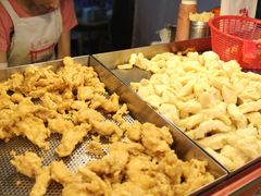 -洪家香香盐酥鸡(基隆庙口35摊店)
