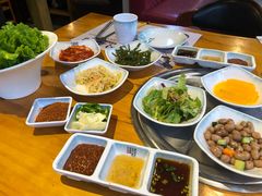 -唯成•韩国炭火烤肉 유성고기