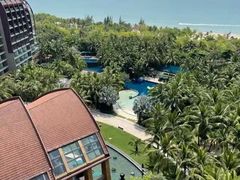 -三亚湾海居铂尔曼度假酒店