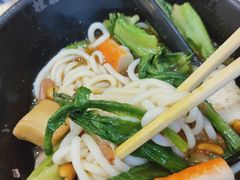 -桂在香知桂林米粉(红博中央公园店)