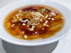 -江城小馆陕南妈妈菜·全球旅行餐厅(钟楼店)