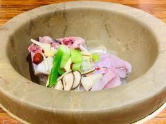 石锅鱼-滇香肴·云南菜蒸汽石锅鱼(云南北路店)