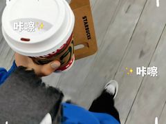 -星巴克(济南美莲广场店)