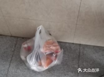 在家隔离的第三天 好像除了吃没什么可干的