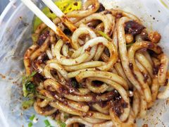 -辣风芹酱香米粉(新疆炒米粉软件园店)