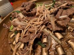 -萨拉伯尔(燕莎友谊商城店)
