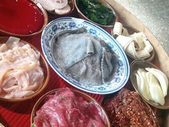 -董眼镜火锅(洪崖洞总店)