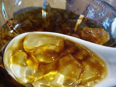 -三人行骨头王火锅(长寿店)