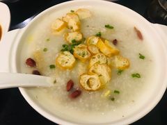 荔湾艇仔粥-卓粤拉肠(红庙店)