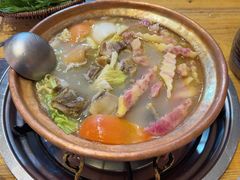 -阿婆情腊排骨火锅(金虹路店)