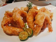 蜜汁酥皮虾-四季民福烤鸭店(王府井灯市口店)