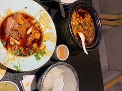 -万重锦·人文川菜馆(骡马市店)