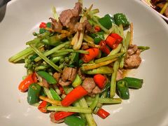 生爆羊肉丝-日上三甘(三里屯店)